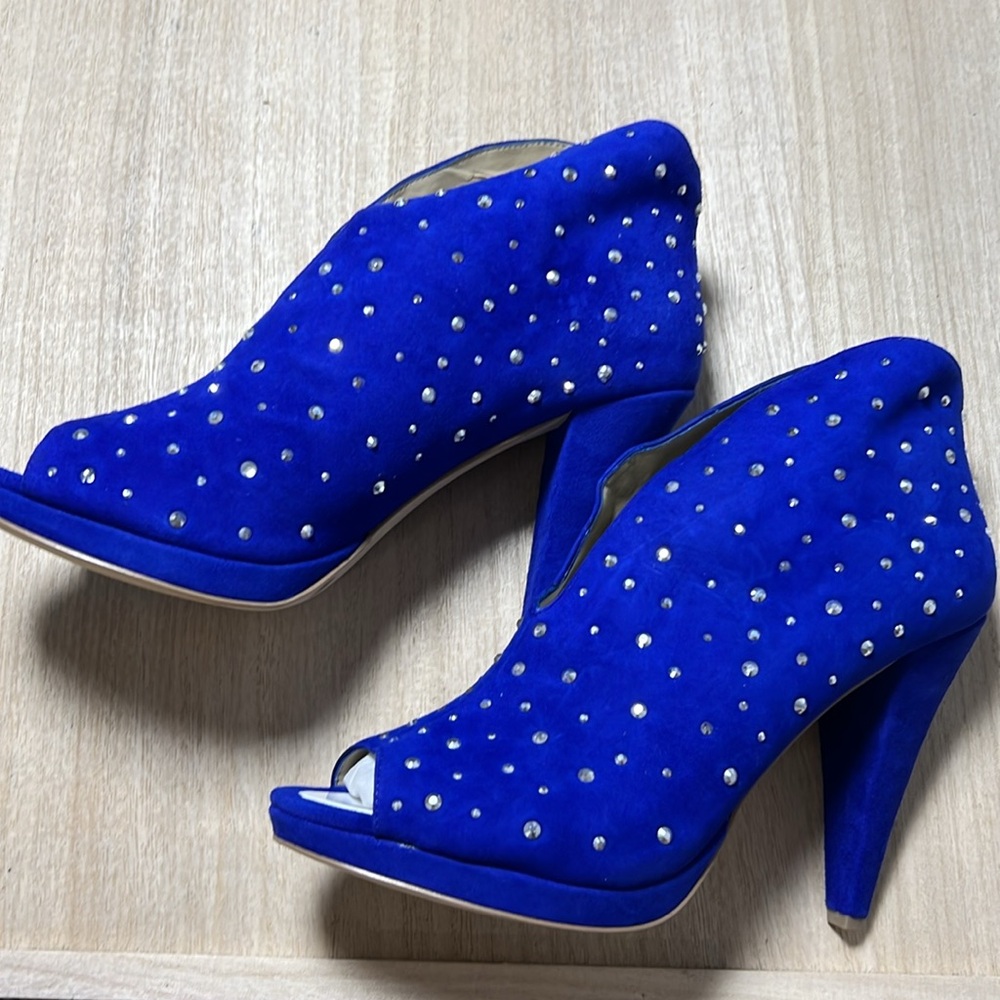 INC Blue Studded Open Toe Heel Shoe Women’s Size 10 - Picture 2 of 9